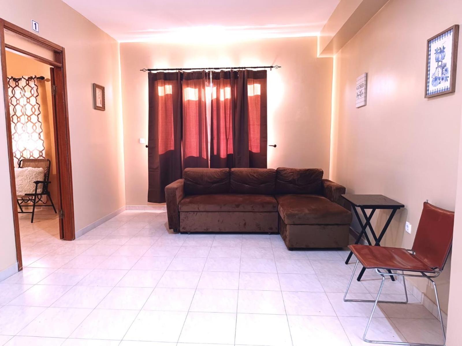 Pensao Dona Fica Appartement Tarrafal  Buitenkant foto