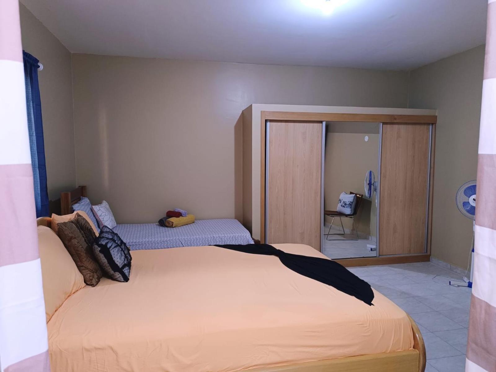 Pensao Dona Fica Appartement Tarrafal  Buitenkant foto